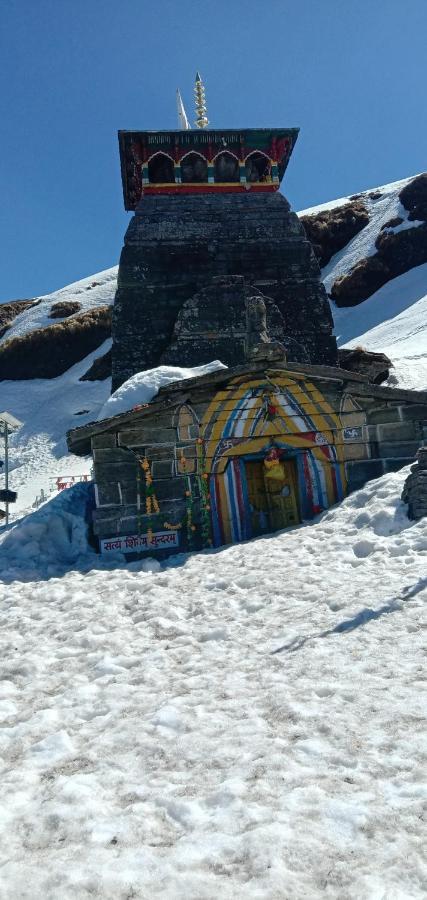Chandarshila Hike Homestay Ukhimath Екстер'єр фото