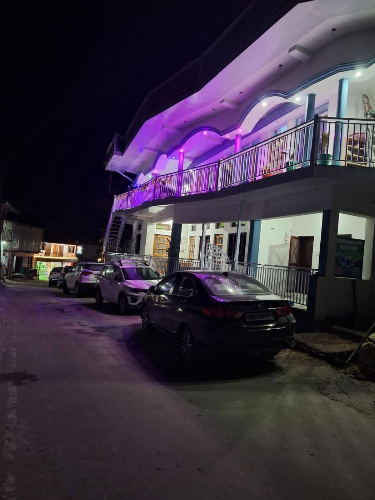 Chandarshila Hike Homestay Ukhimath Екстер'єр фото